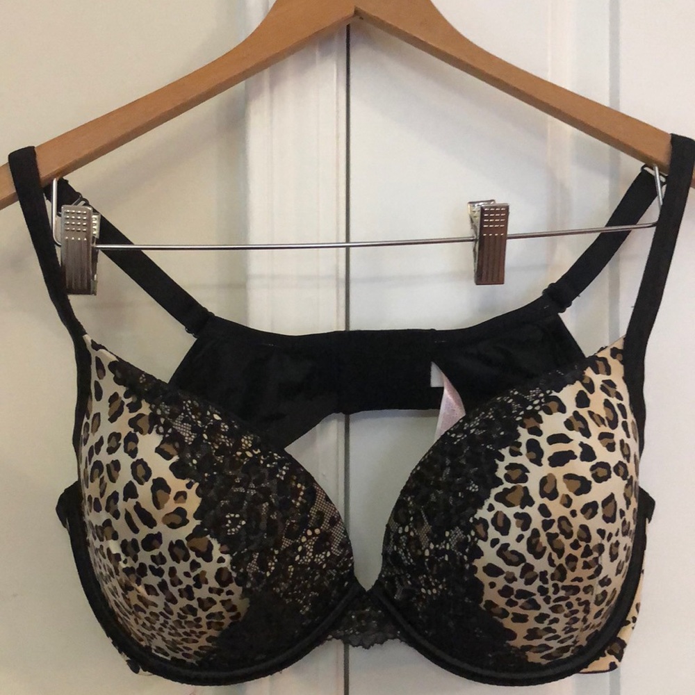 Cacique Leopard Smooth Boost Plunge Bra 42C (NEW)